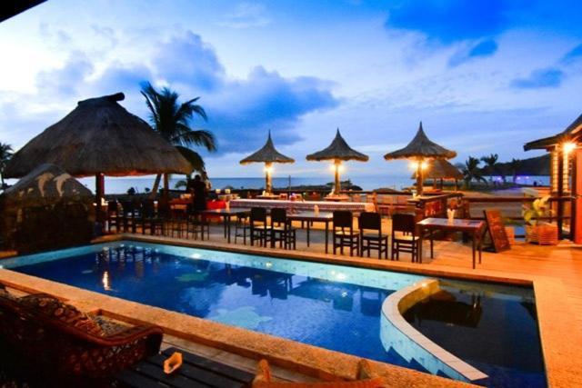 Golden Point Resort راكايْراكي المظهر الخارجي الصورة