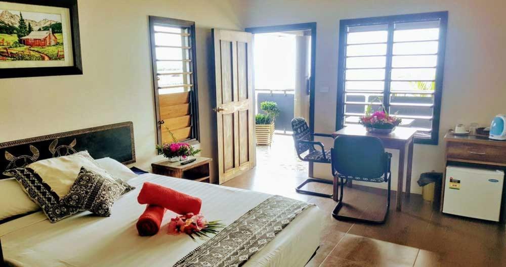 Golden Point Resort راكايْراكي المظهر الخارجي الصورة